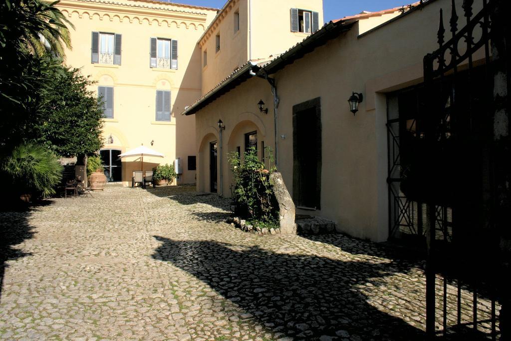 Agriturismo Castello Santa Margherita Cori Extérieur photo
